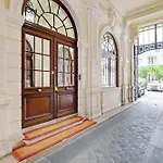 Beautiful 1Bdr - 2P - Dauphine - 16E Arr